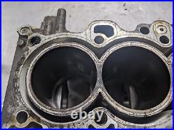 Engine Cylinder Block From 2001 Honda CR-V 2.0